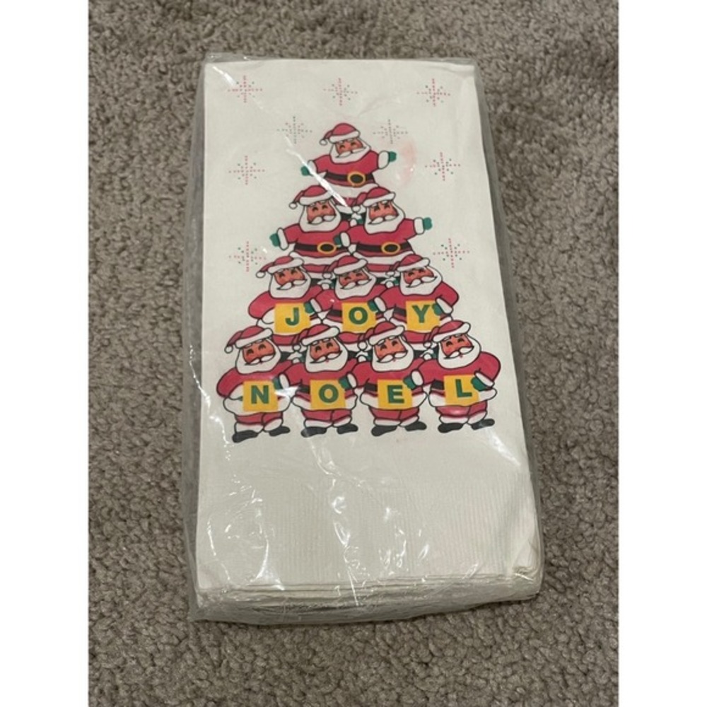 Vintage Paperworks Christmas Guest‎ Towels 12 Count Santa Tree Holiday Decor